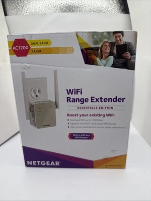 NETGEAR AC1200 WiFi Range Extender Dual Band Wireless Signal Booster & Repeater - Image 1 of 4