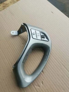 Hyundai ix35 Steering wheel buttons RIGHT SIDE 967002S800 - Picture 1 of 3