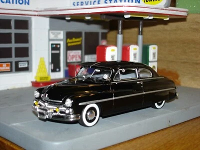 Minichamps 1950 Mercury Sport Coupe, 1:43 Scale - Image 1 of 4