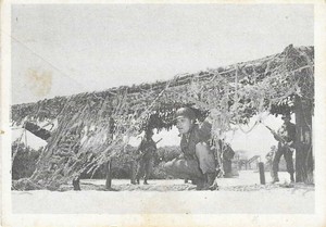 1963 DONRUSS COMBAT! #61 "WATCHING EYES"!! VERY TOUGH SET!!!