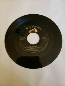 Perry Como - Hot Diggity - RCA (45RPM 7” Single)(J392) - Picture 1 of 2