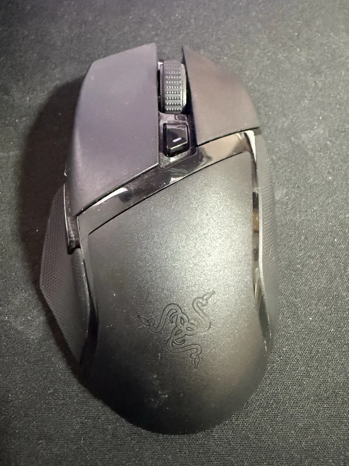 Razer Basilisk x HyperSpeed Gaming Mouse, Wireless BT/RF, 16.000 DPI, Schwarz - Bild 1 von 4