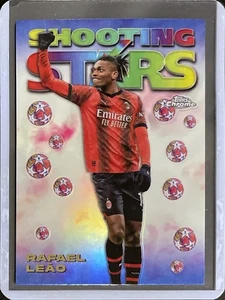 Rafael Leao - 2023-24 Topps Chrome UCC - Season's Best - Shooting Stars #98-1 - Bild 1 von 1