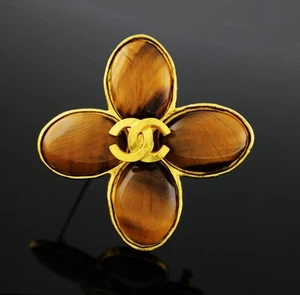 Vintage 1995 CHANEL Fall Collection Gold Tone Tiger Eye Brooch Pin - Picture 1 of 6