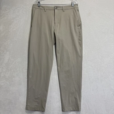Pantalones Pantalón Lululemon ABC Calce Clásico 32x29 Elastizados Rendimiento Chino LM5AR2S Foto 1 de 4