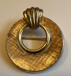 Vintage Marcel Boucher Florentine Round Brooch ~ Signed - Bild 1 von 7