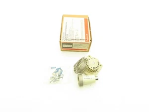 Honeywell T5086B1007 Valvola Radiatore Attuatore Termostatico 48-83°F V5086A - Foto 1 di 11