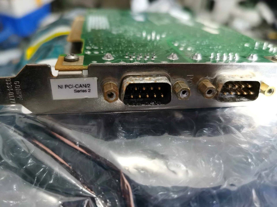 Tarjeta de interfaz National Instruments NI PCI-CAN/XS2 serie 2 - Imagen 1 de 1