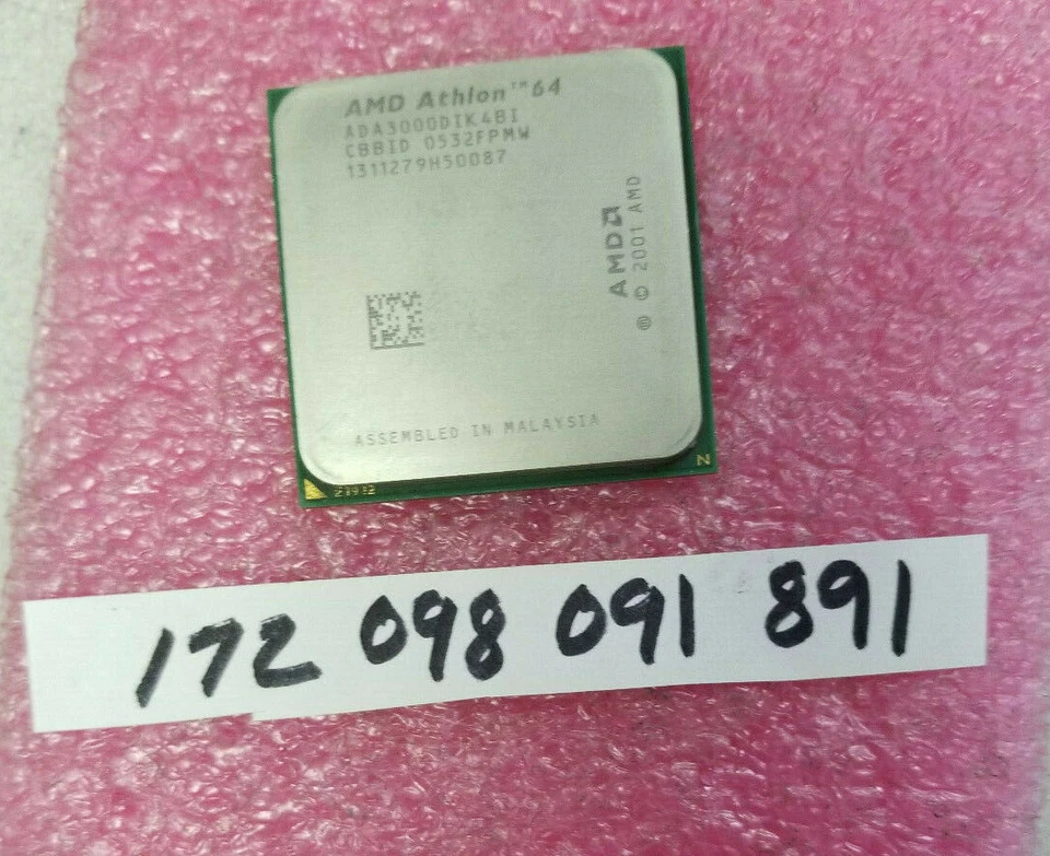 AMD Athlon 64 3000+ 1.8 GHz Processor ADA3000DIK4BI SOCKET 939 DESKTOP CPU  - Image 1 of 1