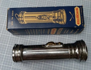 Winchester Spotlight High-Power 2 Cell Focusing Taschenlampe - Bild 1 von 11