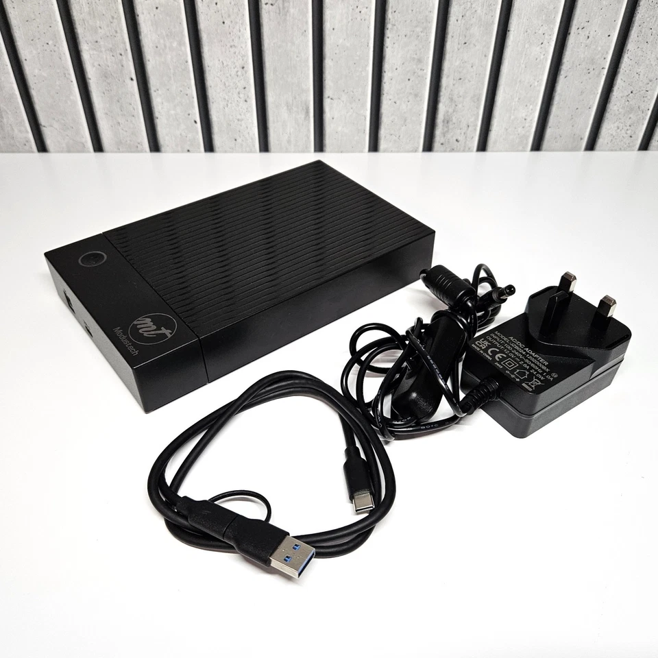 MODUSTECH 4TB External Hard Drive USB 3.0 & Type-C 3.0 with Cables - Used - Image 1 of 4