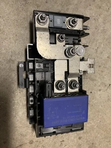 MERCEDES A200 W176, CLA200 W117, GLA200, 2013-2017 front Main Fuse Block - Picture 1 of 5