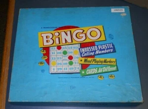 VINTAGE TRANSOGRAM 1948 BINGO GAME GOLD MEDAL WOOD MARKERS - Picture 1 of 7