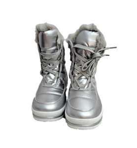 Women's Size 7 Silver Faux Fur Lined Mid-Calf Waterproof Snow Boots Non-slip - Picture 1 of 9