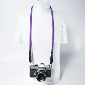 Cinghia da collo per fotocamera in corda viola 42" con 2 ancore design a picco fatte a mano - Foto 1 di 6