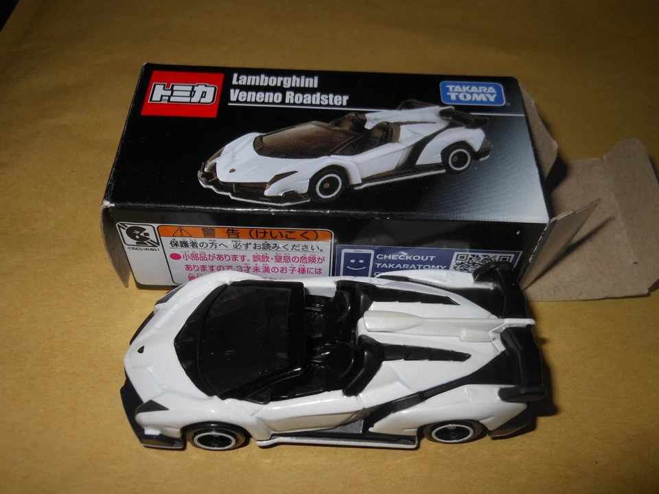 die cast model Lamborghini veneno roadster bianco, Takara Tomy Tomica scala 1/64 - Immagine 1 di 2