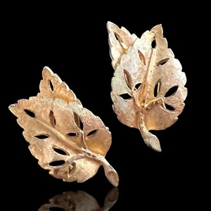 Pendientes Hoja BSK Clip En Tono Dorado Declaración Otoño Vintage - Imagen 1 de 9