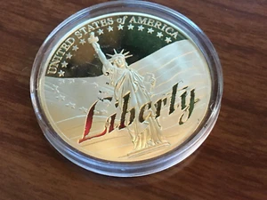 Moneda de la Libertad Símbolo Swarovski Símbolo de la Libertad de la Casa de la Moneda Americana 24k en Capas - Imagen 1 de 2