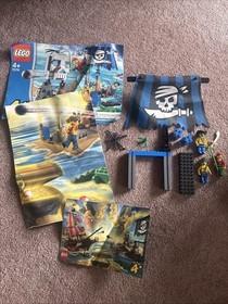 Lego Pirate Set Skull Island 7074 People, Flag, Instructions, Poster