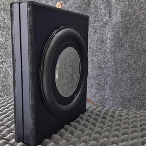 20cm Auto Subwoofer, Flach, Kompakt, Untersitz "LittleKing-v2bl" - Bild 1 von 2