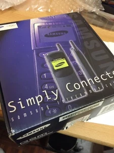 samsung Vintage PORTABLE MOBILE Cellphone GSM with Origin Box Made In Korea 90’s - Photo 1 sur 8