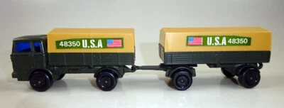 Matchbox TP15 Military Mercedes Truck & Trailer schwarzolivgrün 4 spoke Räder - Bild 1 von 4