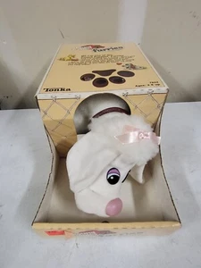 Vintage 1986 Pound Puppies Furries White Poodle w/ Collar Tonka In Package 7822 - Picture 1 of 10
