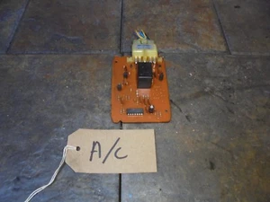 TOYOTA HILUX SURF 1992 A/C AIRCON RELAY CIRCUIT BOARD ( NO COVER ) 077300-1560 - Picture 1 of 2