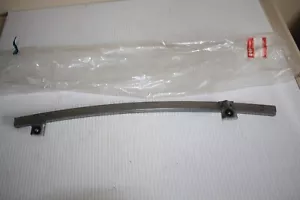 SUZUKI 81740-62B01 LEFT REAR WINDOW GUIDE. 1989-1994 SUZUKI SWIFT - Foto 1 di 2