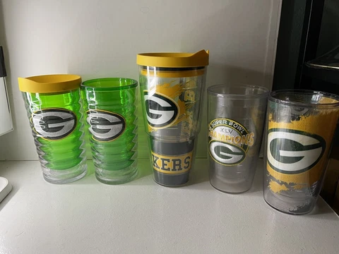 Green Bay Packers Tumbler Lot w/o Lids NFL Football Patch Insulated Cover