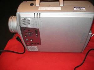 Epson PowerLite 8100i LCD Projector - Picture 1 of 4