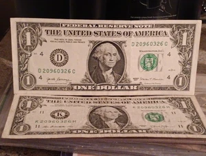 2017-2013 2 1 Dollar Bills Matching Serial Numbers Almost Uncirculated Rare  - Picture 1 of 4