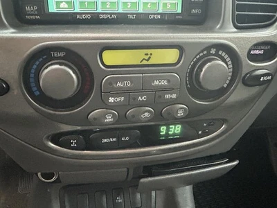 Interruptor selector de aire acondicionado usado se adapta a: Toyota Sequoia 2005 delantero 4x4 Limited con deslizamiento c Foto 1 de 4