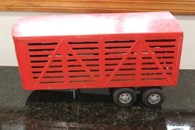Reboque vintage Tonka gado vermelho aço prensado com cama de madeira compensada portão traseiro - Imagem 1 de 4