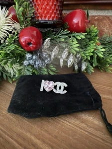 CHANEL Pink Heart and Logo Brooch - Picture 1 of 9