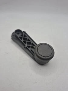 Audi A2 8Z 2000-2005 Genuine Window Winder Handle 8Z0837581 Used OEM Part - Picture 1 of 7
