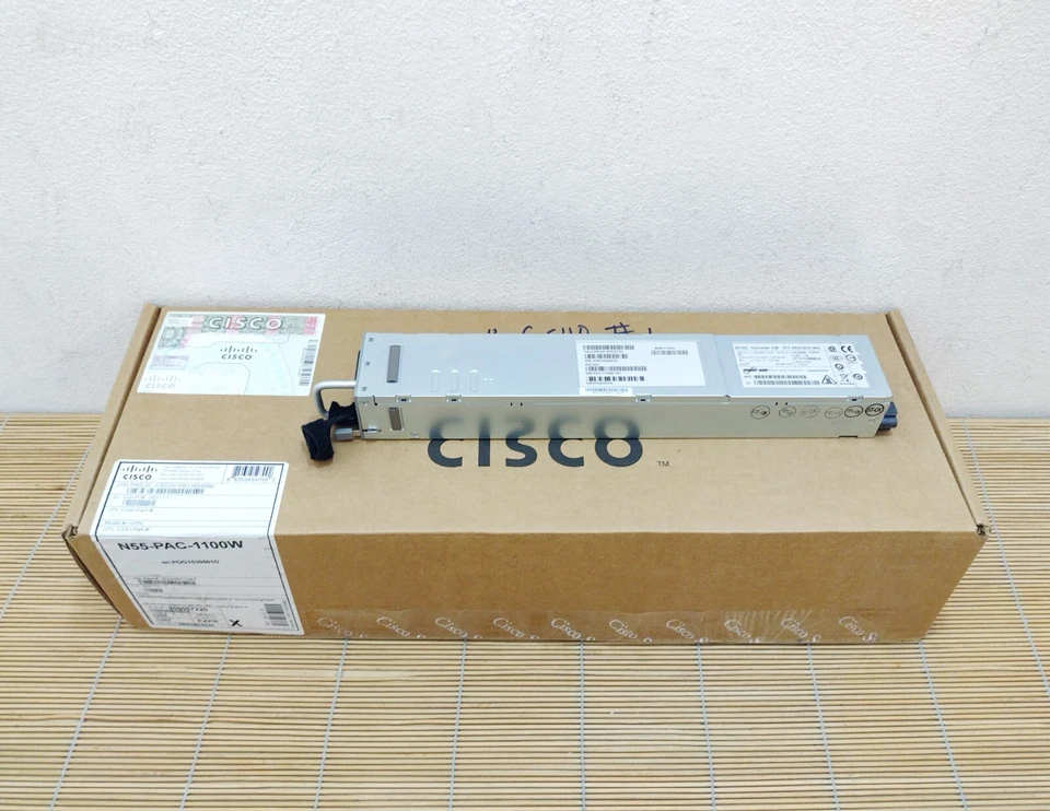 Neu Cisco Nexus N55-PAC-1100W PSU PWR A/C Power Supply Module 1100W New in Box - Bild 1 von 1