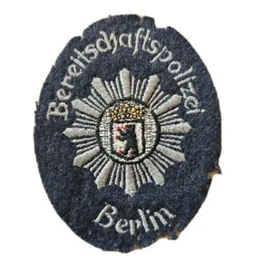 Parche de tela Berlin Police Readiness insignia de brazo tipo antiguo: policía antidisturbios  - Imagen 1 de 14