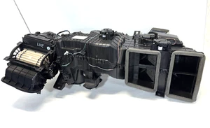 ✅2013-2024 RAM CLASSIC 1500 2500 3500 HVAC HEATER CORE BLOWER BOX 4TH GEN OEM - Picture 1 of 23