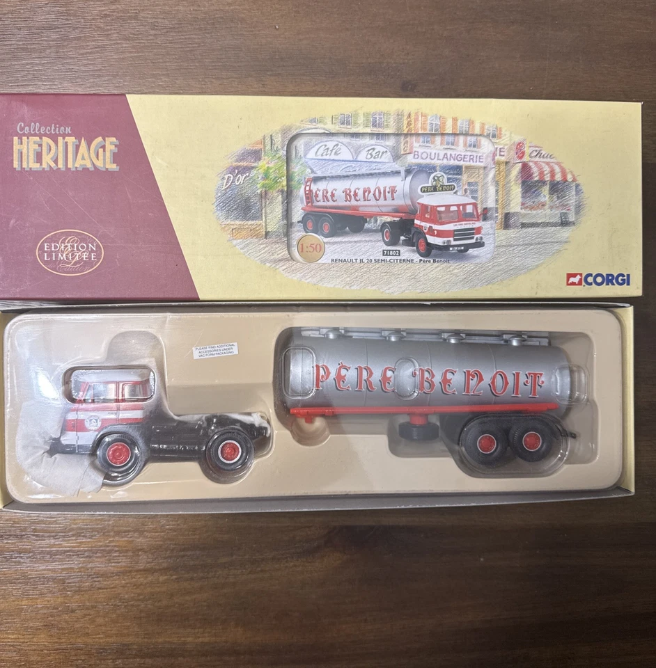 Corgi Heritage Renault JL 20 Semi-Citerne Pere Benoit, 1:50, 71802 - Image 1 of 4