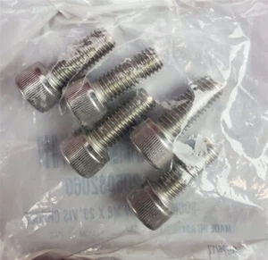 1999-2006 Ski-Doo M8x20 Socket Screws (Set of 5) 205082060 - Bild 1 von 3