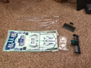 De colección Nuevo Tamiya 1/10 Williams F1 BMW Team FW24 F201 CALCOMANÍAS + REPUESTOS - Imagen 1 de 5