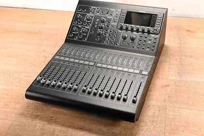 Midas M32R 40-Channel Digital Mixing Console CG01SG7 - Image 1 of 4