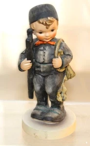Figura MJ Hummel Goebel # 319 DOLL BATH TMK 5 1972-1979 - Imagen 1 de 6