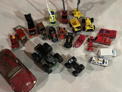 Coches de fundición Tonka Matchbox Hot Wheels camiones Volkswagen Beetle ruedas grandes Foto 1 de 4