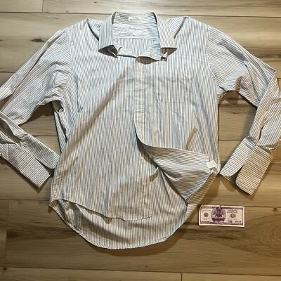 BURBERRY OF LONDON 男式长袖纽扣正装衬衫,尺寸 17/34 白色/蓝色 — 第 1/4 张图片