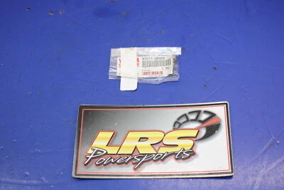 PERNO YAMAHA NOS 97017-06025 Foto 1 de 4