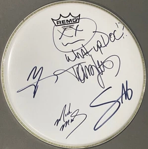 MOTLEY CRUE Signed Drumhead Neil Mars Sixx Tommy Lee Autographed Drum W Proof - Picture 1 of 4