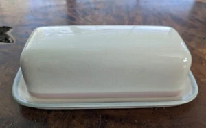 Pfaltzgraff Aura Butter Dish 7" x 3" 2.5" High - Picture 1 of 7