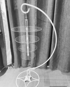 Hanging Cake Stand - Picture 1 of 3